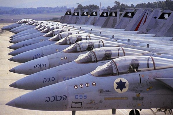 Израиль начинает свою войну