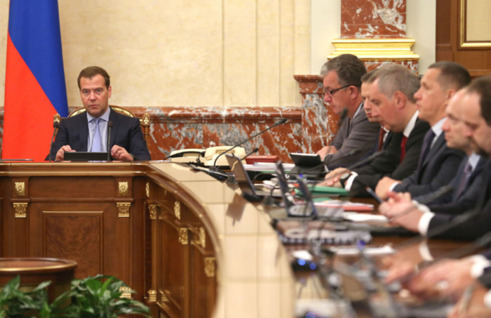 Правительство засекретило данные о "распиле" госзакупок на 10 триллионов рублей в год.