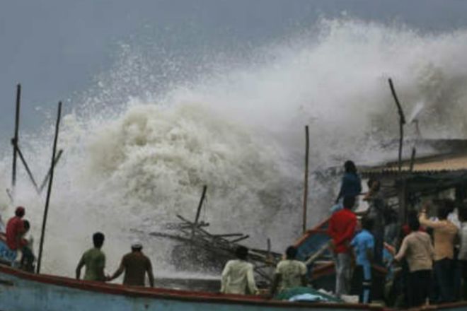 Впервые за 117 лет в Аравийском море образовались 4 циклона за год