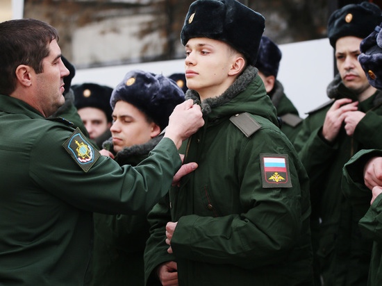 Какие навыки получает солдат за год в армии РФ