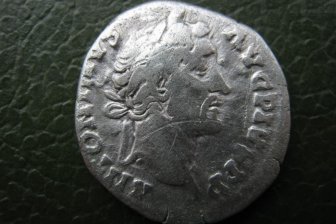 На севере Израиля найдена необыкновенная монета времён Древнего Рима