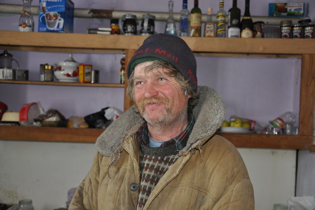 Настрадавшийся после развода британец нашел свое счастье в сибирской деревне