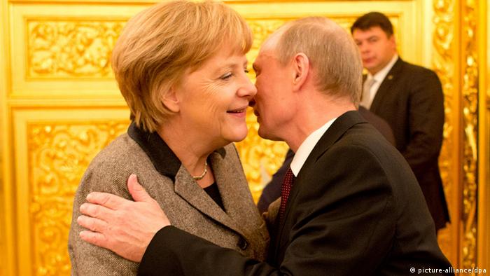 Меркель и Макрон сделали «неожиданный ход» для других стран относительно отношений с Россией