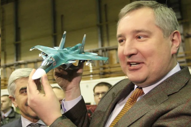 Глава госкорпорации «Роскосмос» Дмитрий Рогозин хочет вступить в гонку по космическому туризму.