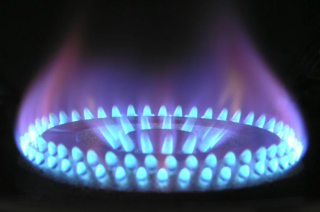 Цена на газ в Европе впервые превысила рекордные 700 долларов