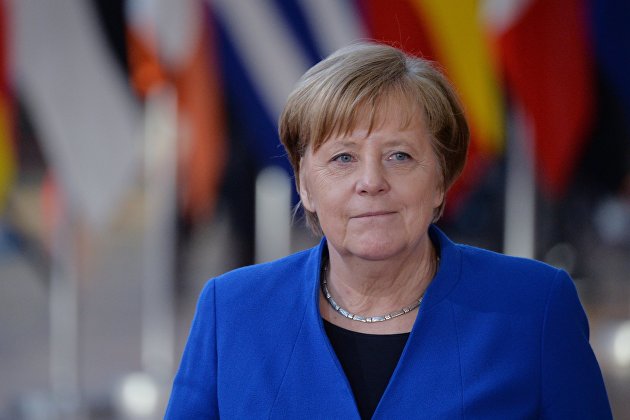 Меркель попросили остаться на должности канцлера ФРГ