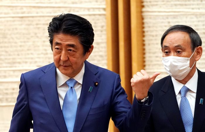 Премьер Кисида и экс-премьер Абэ поссорились из-за России