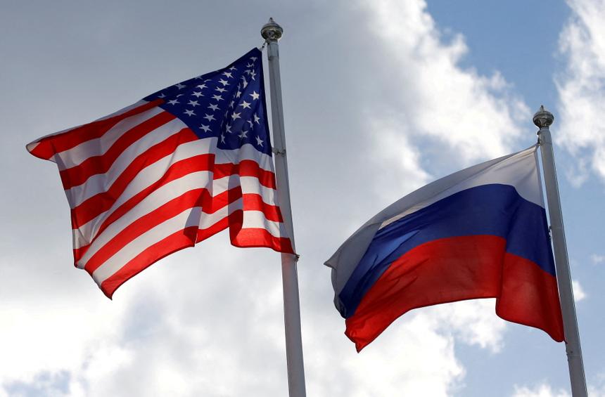 Сравнение военной мощи США и России на начало 2022 года