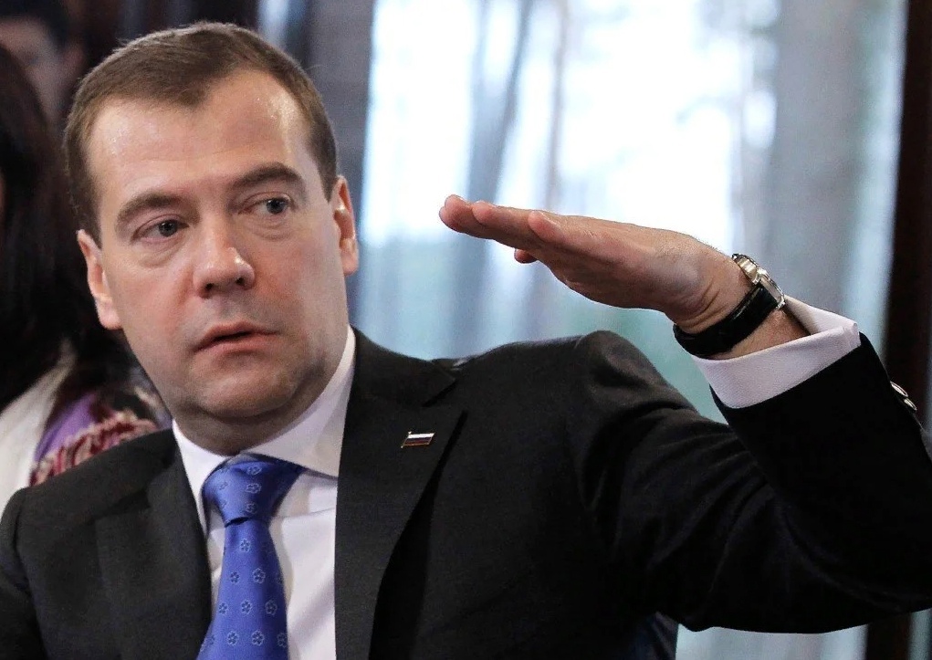 «Добро пожаловать в новый мир!»: Медведев предрек ЕС газ по 2 тысячи евро