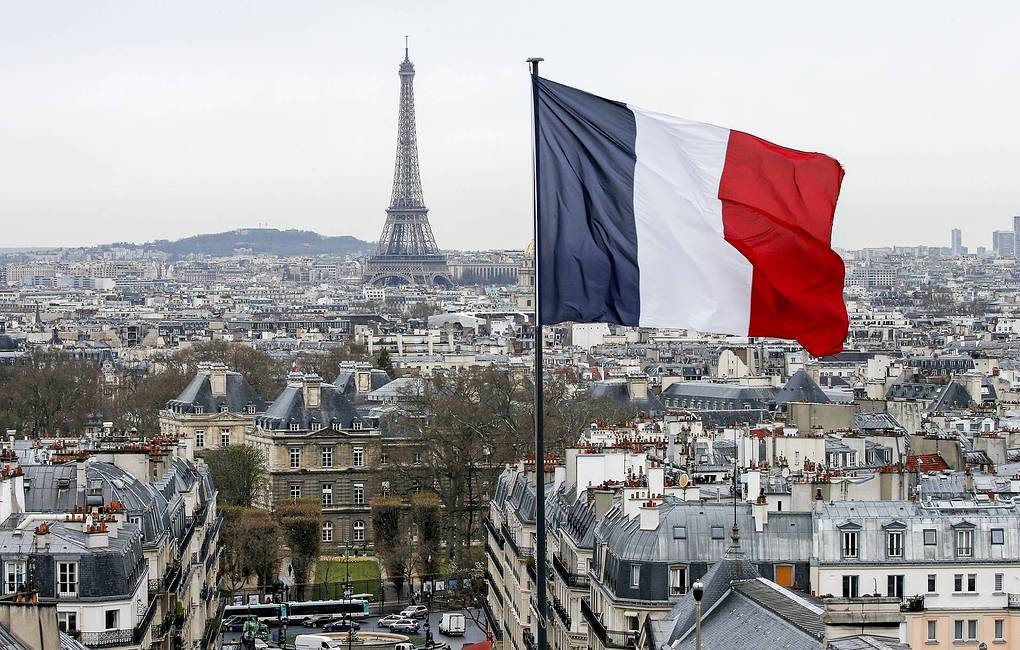 СМИ: кабмин Франции посоветовал французским компаниям 