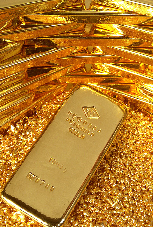 Банк России «отвязал» цену на золото в России от Лондона