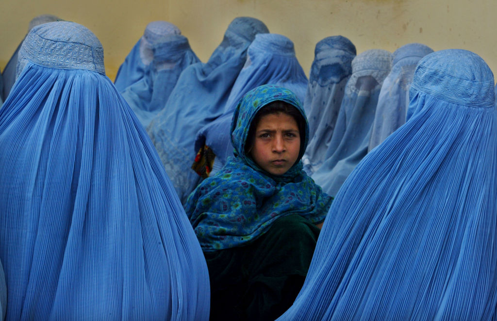 «Талибан» постановил носить паранджу всем афганским женщинам – за несоблюдение накажут ближайшего родственника-мужчину