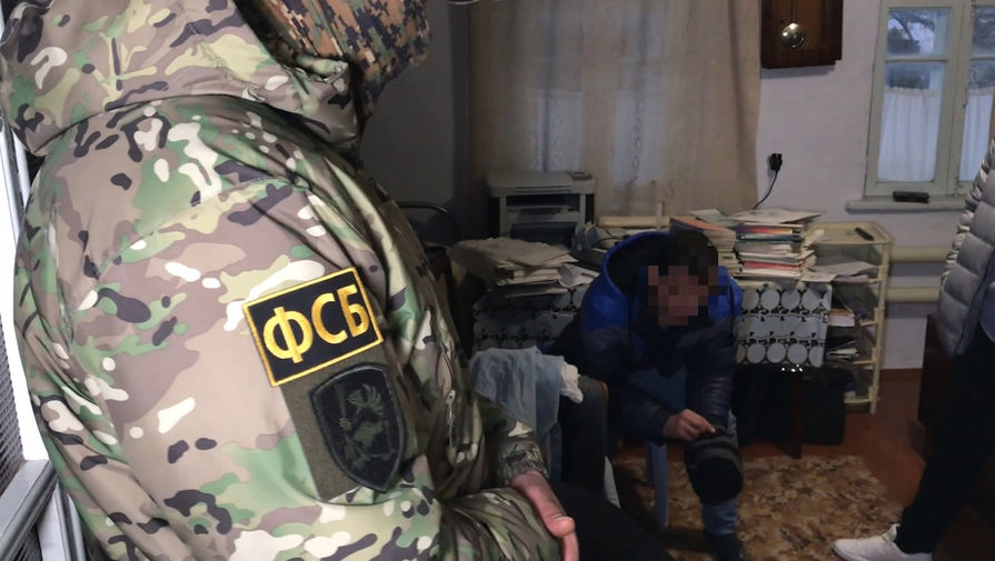 Участник одного из украинских нацбатальонов задержан в Крыму. Расползаются...