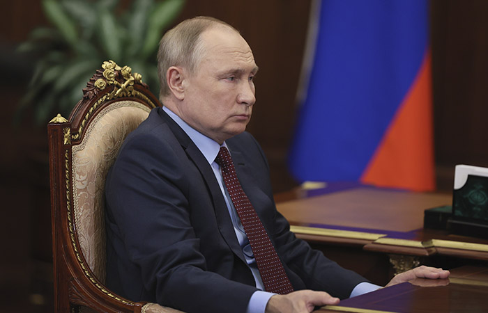 Путин обратился к тем, кто пытается отменить Россию