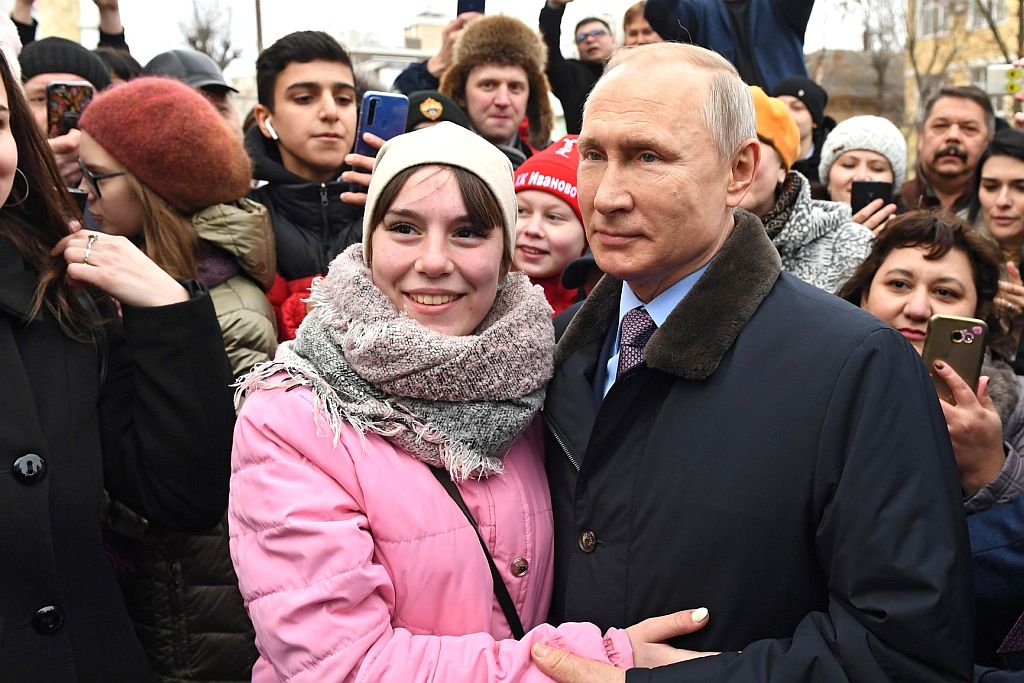 Россиянка потребовала от Путина замужества