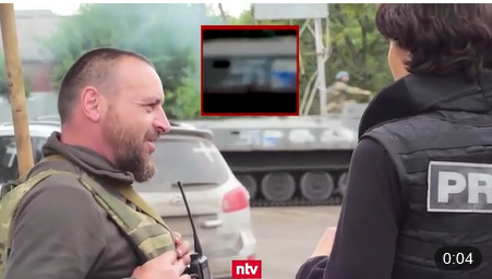 Украинский броневик со свастикой попал на видео