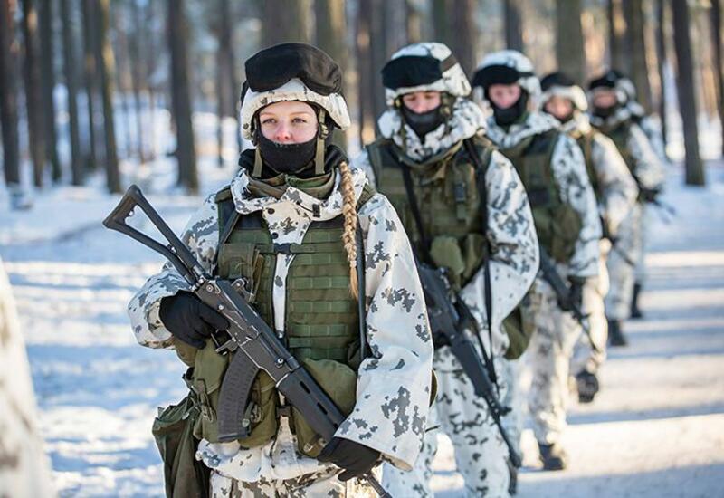 В Финляндии женщин хотят призывать в армию