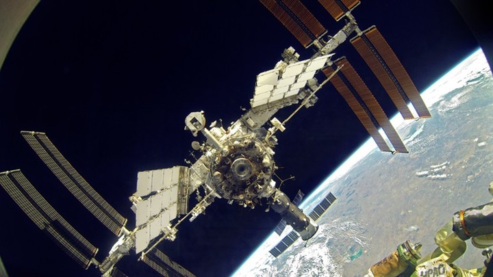 Астронавты NASA возобновят выход в открытый космос с борта МКС