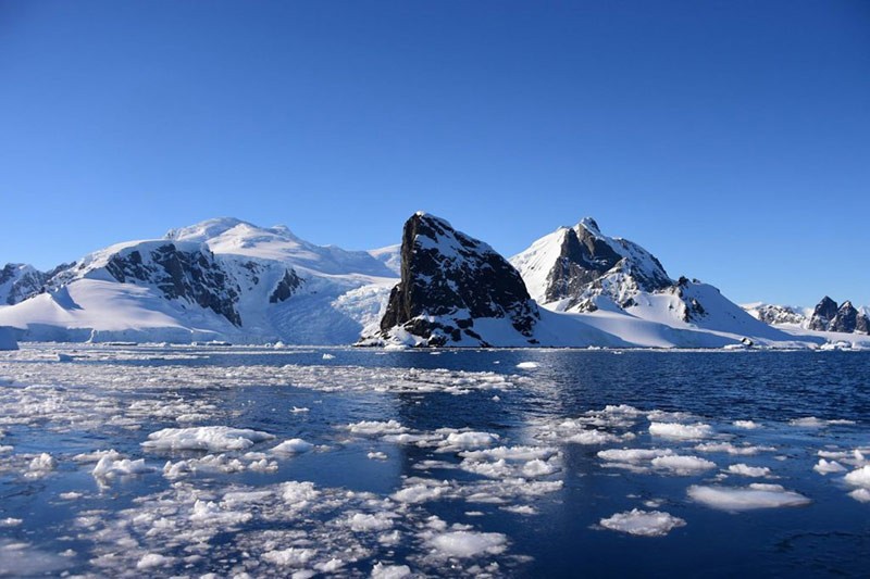 «Никогда такого не видел»: NASA показало печальные фото, как тает Антарктида