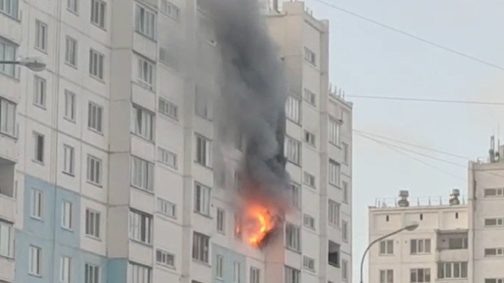 Газ взорвался в новосибирской многоэтажке, один человек погиб