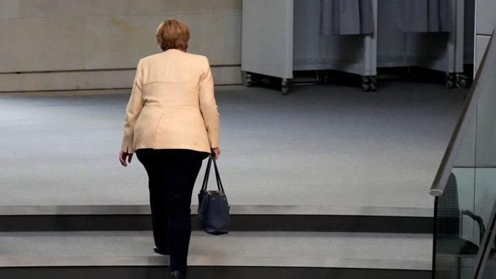 Меркель устранилась от урегулирования конфликта на Украине