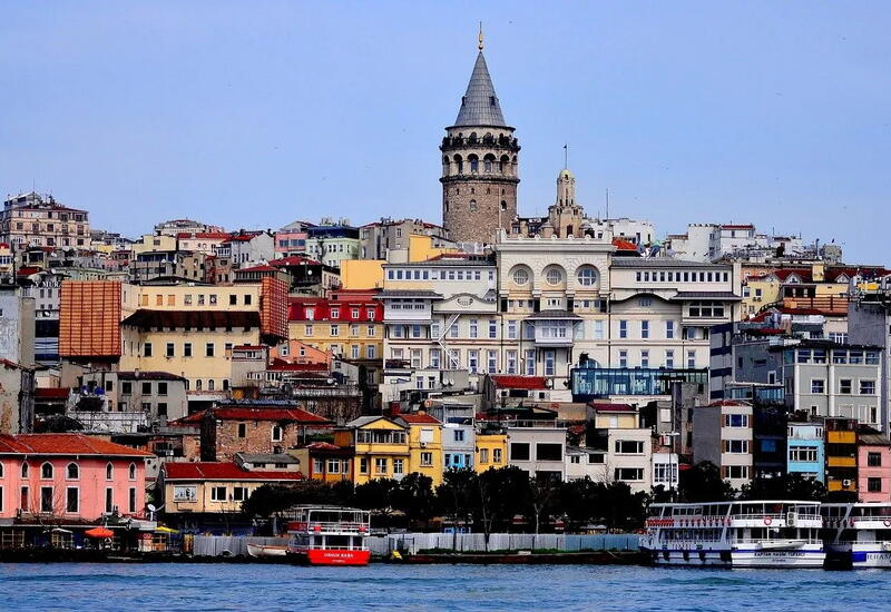 Мэрия Стамбула заявила, что дома 10 тыс. жителей могут мгновенно рухнуть при землетрясении