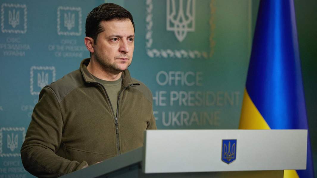 Зеленский признался, что контрнаступление со стороны Украины сейчас невозможно