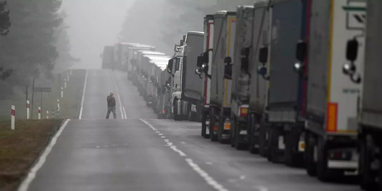 Запрет въезда польских грузовиков в Россию: очередной удар для отрасли