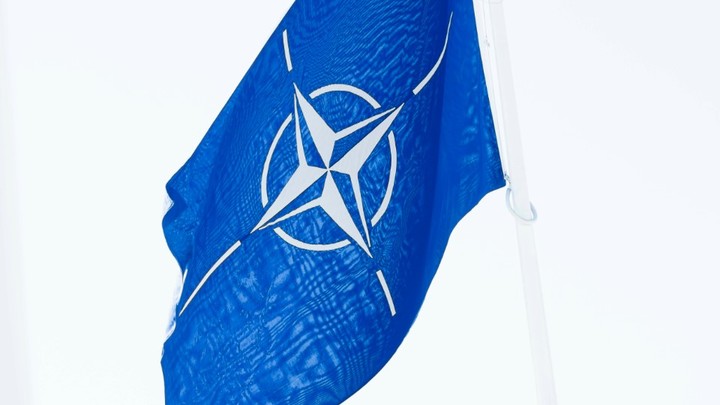 ИТОГИ САММИТА НАТО: ЗЕЛЕНСКОГО И УКРАИНУ ПРИНОСЯТ В ЖЕРТВУ - СКОТТ РИТТЕР