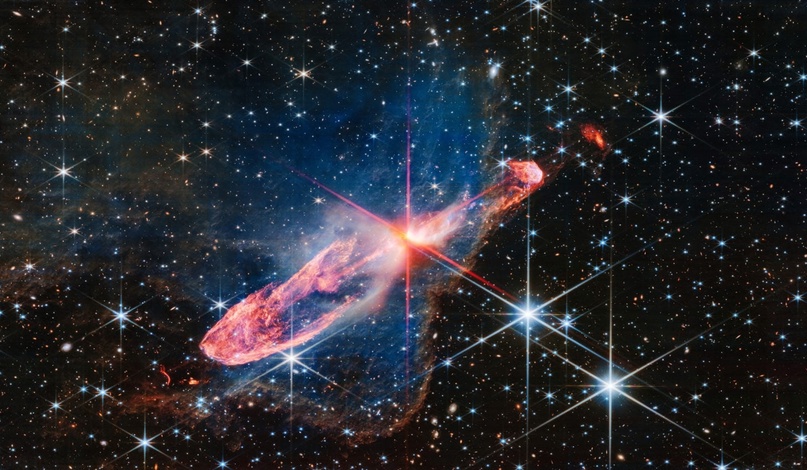 «Джеймс Уэбб» прислал инфракрасное изображение активно формирующихся звезд