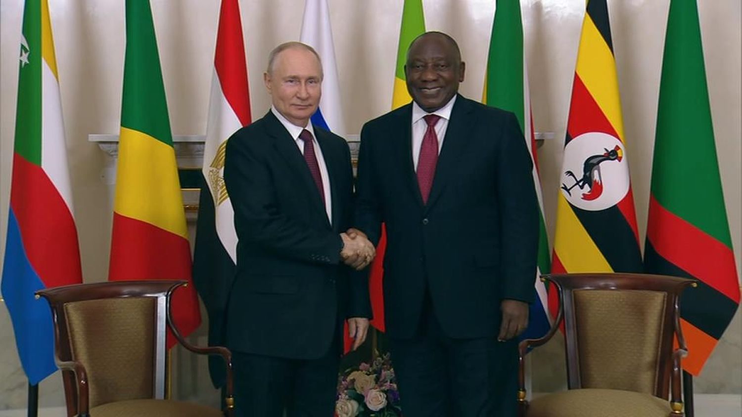 Президенты России и ЮАР обсудили подготовку к саммиту БРИКС