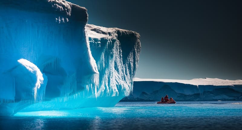 Подо льдами Антарктиды находится древний континент