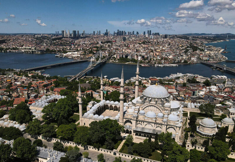 В Турции ужесточили требования для получения вида на жительство