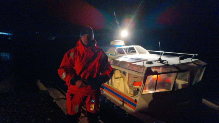 В Приморье спасли рыбаков, унесенных в открытое море