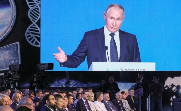 Путин: западные поисковики и модели ИИ отменяют Россию в цифровом пространстве