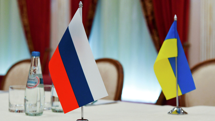 Херш сообщил о тайных мирных переговорах России и Украины