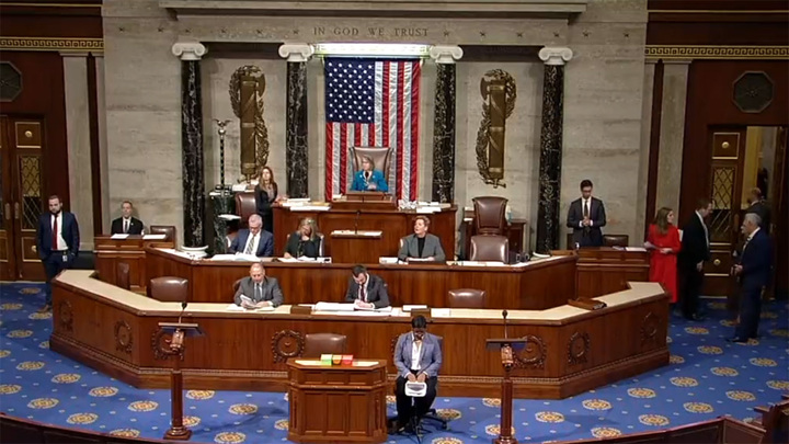 Сенат США заблокировал голосование по проекту помощи Украине