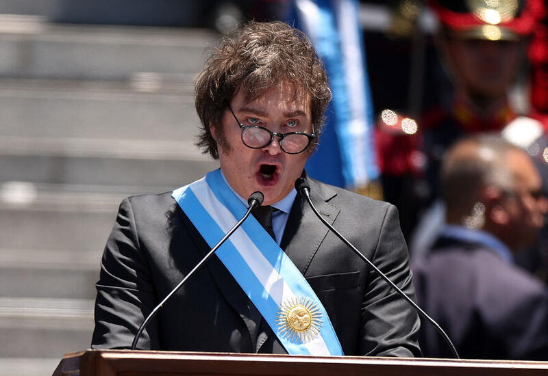 Новый президент Аргентины начал массовое увольнение госслужащих