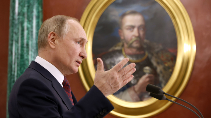 За шесть лет Путин заработал 67,5 миллиона рублей​​​