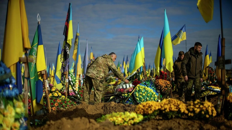 Как Зеленский выдумал цифры потерь украинской армии