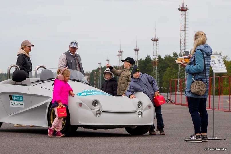 Первую партию белорусских электромобилей решили собрать в августе–сентябре