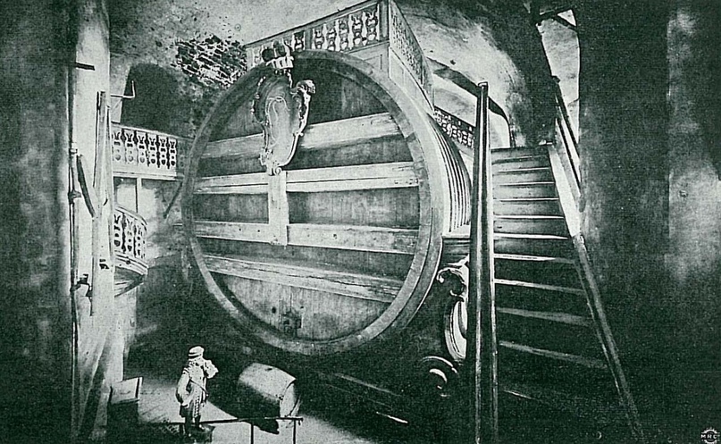 Гейдельбергская бочка - самая большая в мире бочка для вина