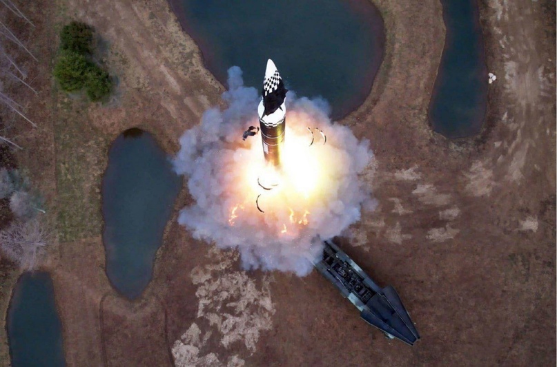 «Рёнхап»: КНДР провела успешное испытание новой гиперзвуковой баллистической ракеты
