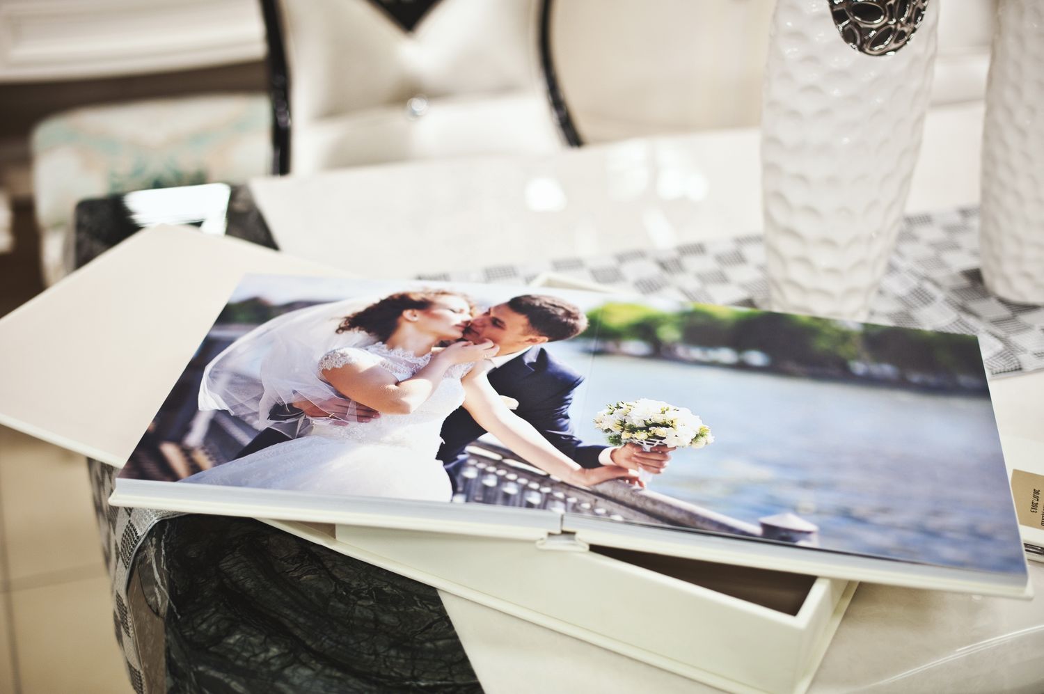 Искусство воспоминаний: Создание идеального свадебного фотоальбома