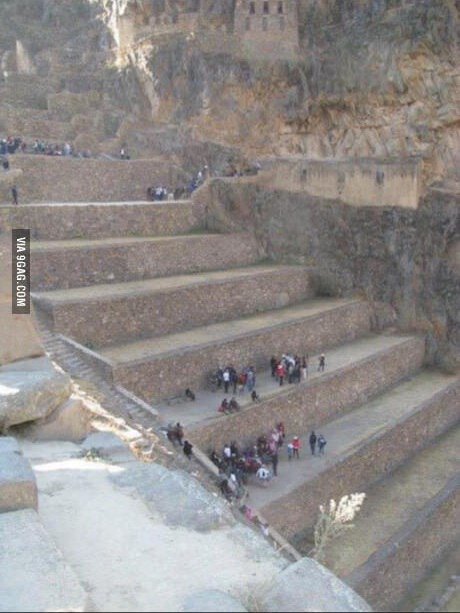 как вы думаете, от куда эта лестница?