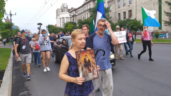 Протесты в Хабаровске смыло дождем и отсутствием иностранной прессы