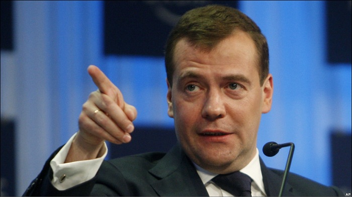 Борис Григорьев. Свобода лучше несвободы! – сказал Медведев. Кто ему поверил, тут же погорел