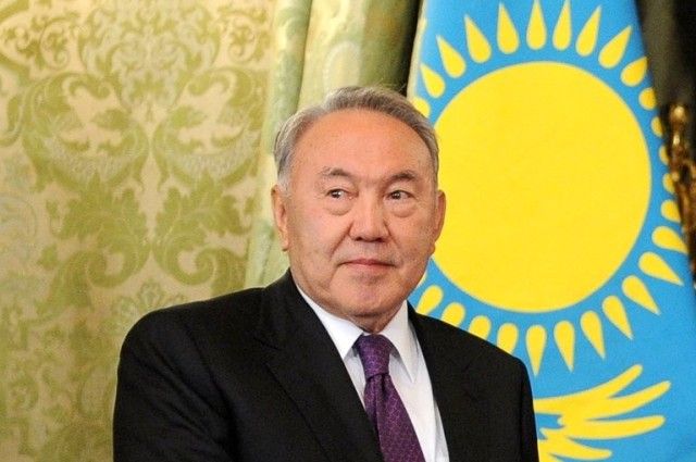 Назарбаев подписал указ о переводе алфавита казахского языка на латиницу