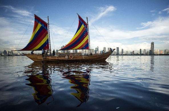 Филиппинская покорительница Эвереста собралась в Китай на копии древней лодки