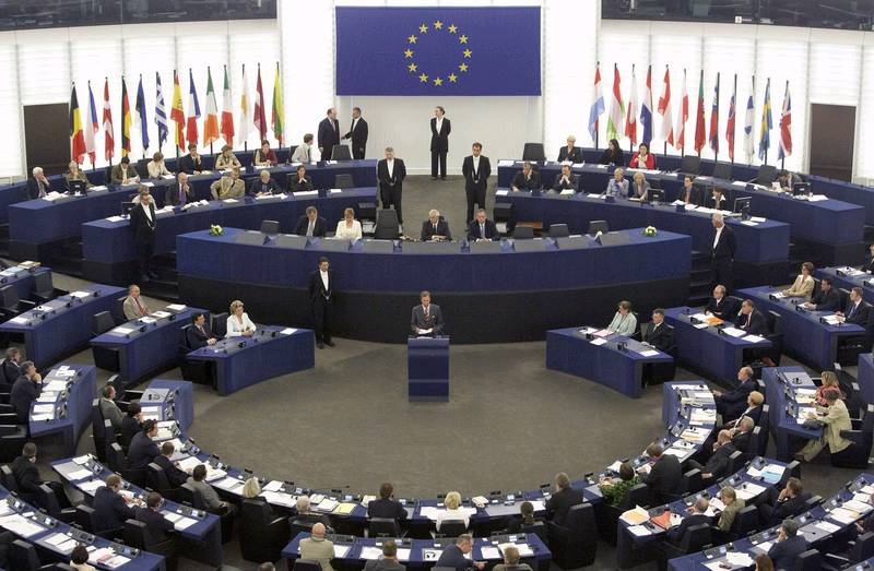 ЕП рекомендовал лишить Польшу права голоса в Совете ЕС